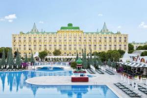 WOW KREMLIN PALACE HOTE