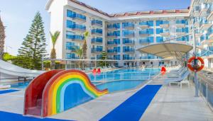 Tugra Suit Resort ألانيا