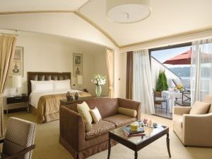 FOUR SEASONS ISTANBUL