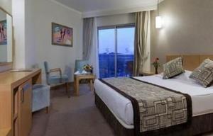 BOOK SAPHIR RESORT