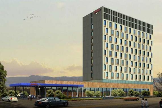   HAMPTON BY HILTON 