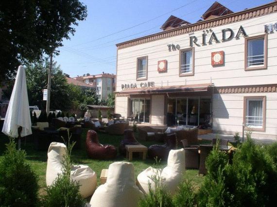 The Riada Hotel 